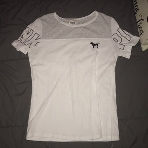 🛍Pink T-shirt🛍